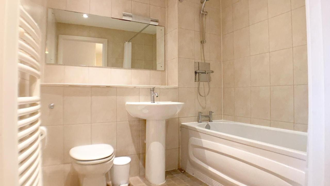 The Arcadian, Birmingham City Centre, By Lark Accommodation Cosy 1-Bedroom Flat Экстерьер фото