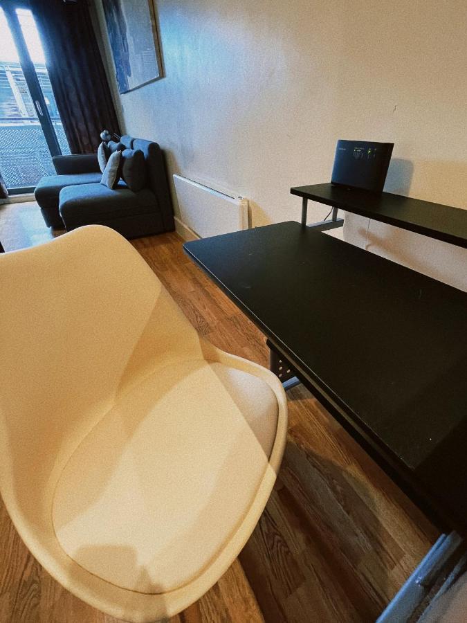 The Arcadian, Birmingham City Centre, By Lark Accommodation Cosy 1-Bedroom Flat Экстерьер фото