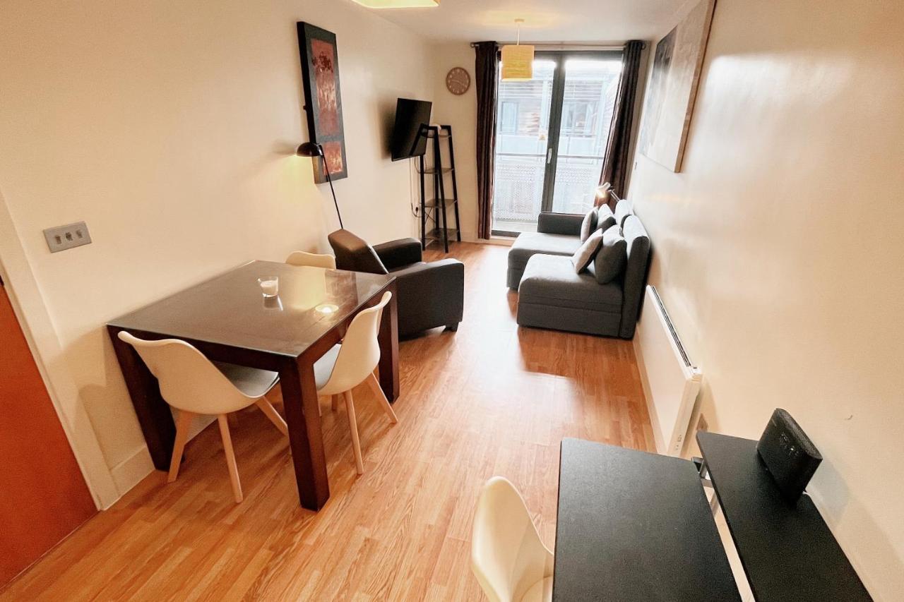The Arcadian, Birmingham City Centre, By Lark Accommodation Cosy 1-Bedroom Flat Экстерьер фото